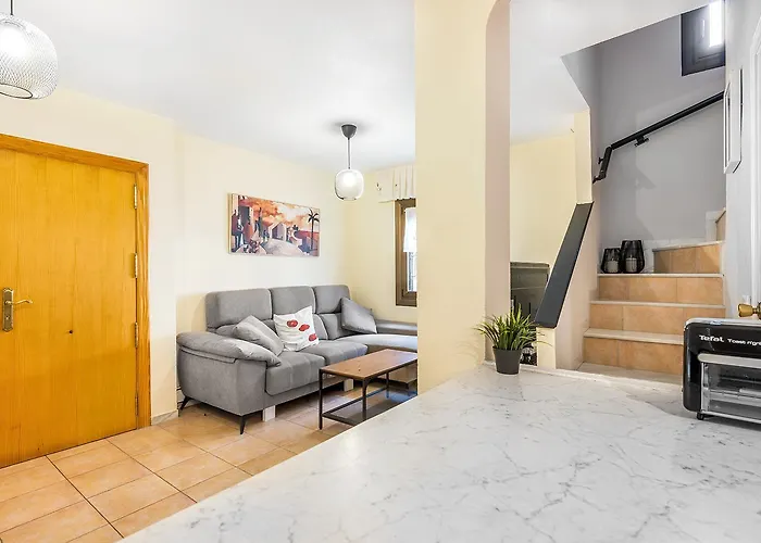 Espanhouse Denny Three Bed Appartement