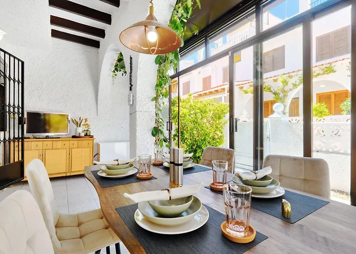 Espanhouse Denny Three Bed