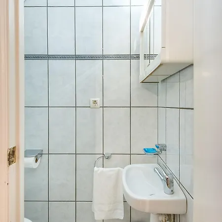 Espanhouse Denny Three Bed شقة *