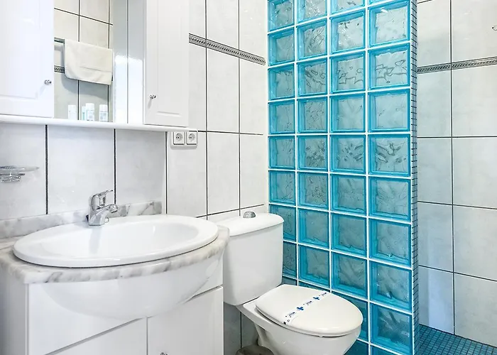 Espanhouse Denny Three Bed * Torrevieja