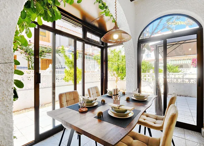 Espanhouse Denny Three Bed Lägenhet Torrevieja